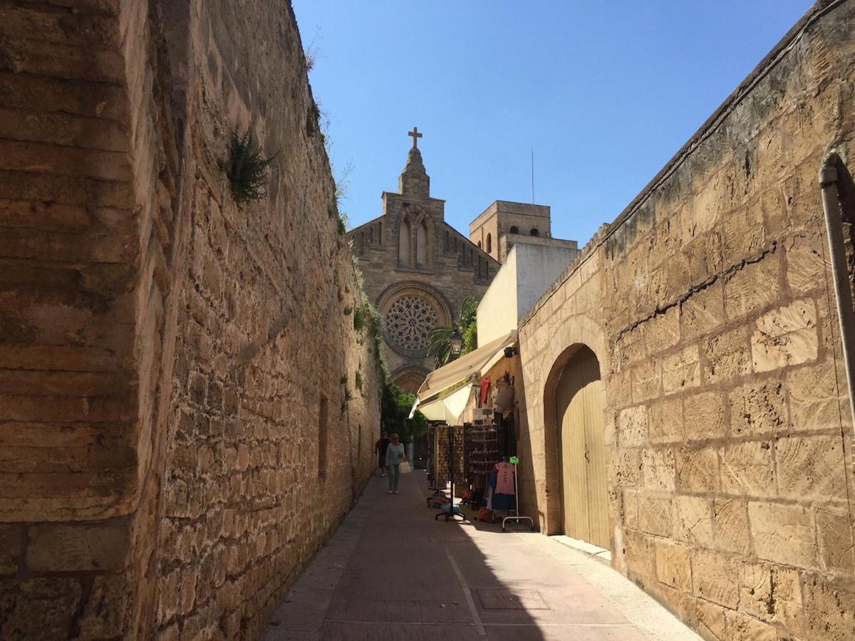 Villa Casa Sa Pedra, En El Centro Historico De Alcudia Esterno foto